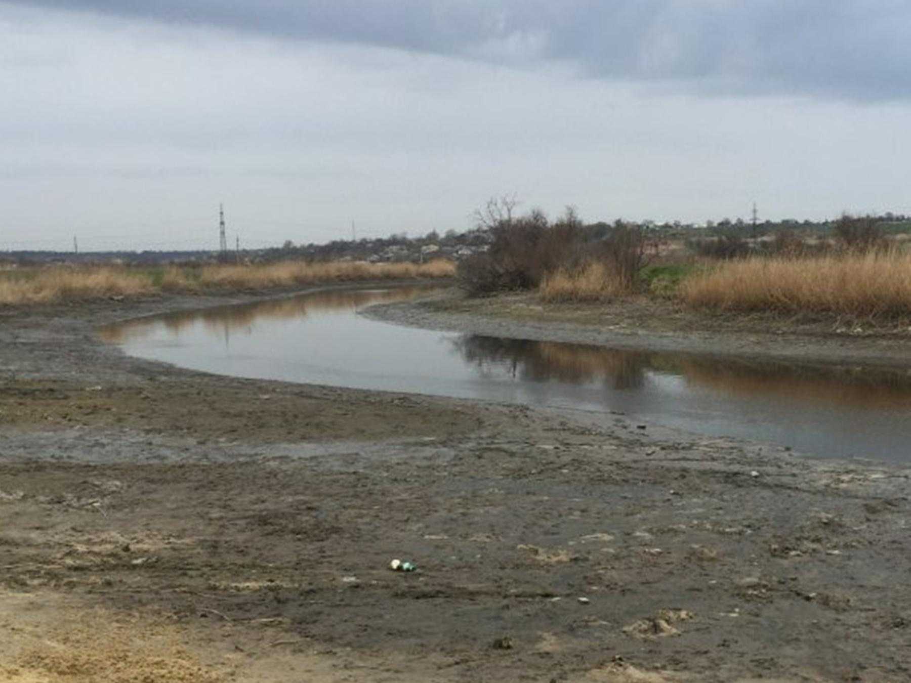 В Новочеркасске молодой мужчина утонул в реке Грушевка
