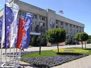 В Новочеркасске во избежание терактов закрыли здание администрации