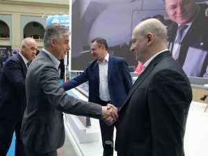 Глава администрации Ростова Алексей Логвиненко встретился с представителями группы компаний «Синара»