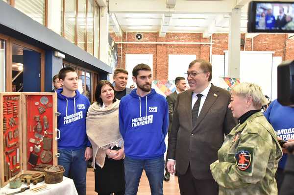 Ростов и Луганск в день освобождения от немецко-фашистских захватчиков связал телемост