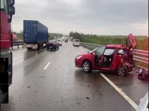 В ДТП под Новочеркасском погибла 24-летняя девушка