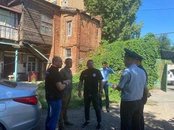В Ростове детям, состоящим на учете в полиции вручили школьные наборы