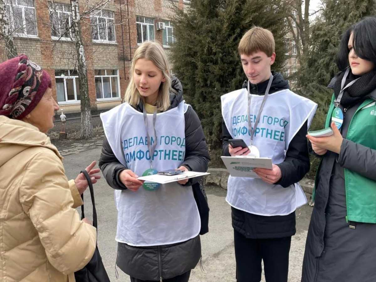 В Ростовской области 3 тысячи волонтеров в 2024 году помогают жителям проголосовать за объекты благоустройства