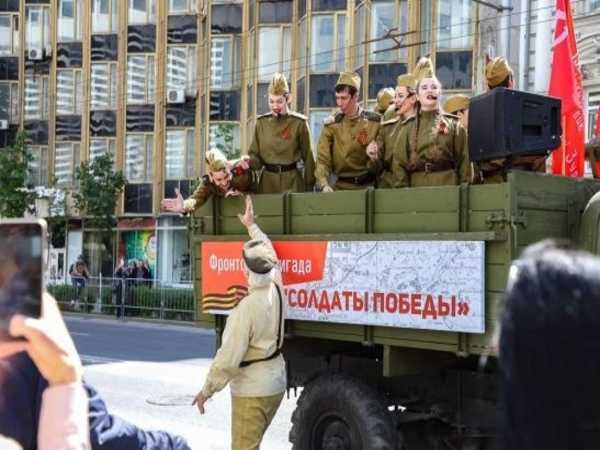 Алексей Логвиненко: В Ростове в честь Дня Победы проходят праздничные мероприятия