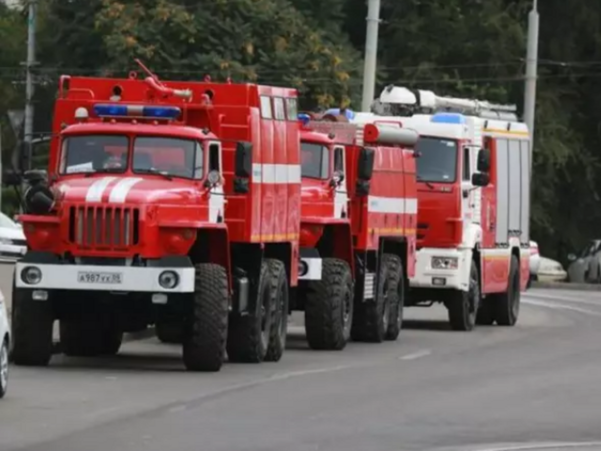 Крупный ландшафтный пожар полыхает в Новочеркасске