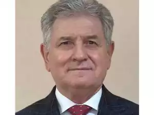 Временно исполняющим обязанности главы администрации Новочеркасска выбран Виктор Синюгин