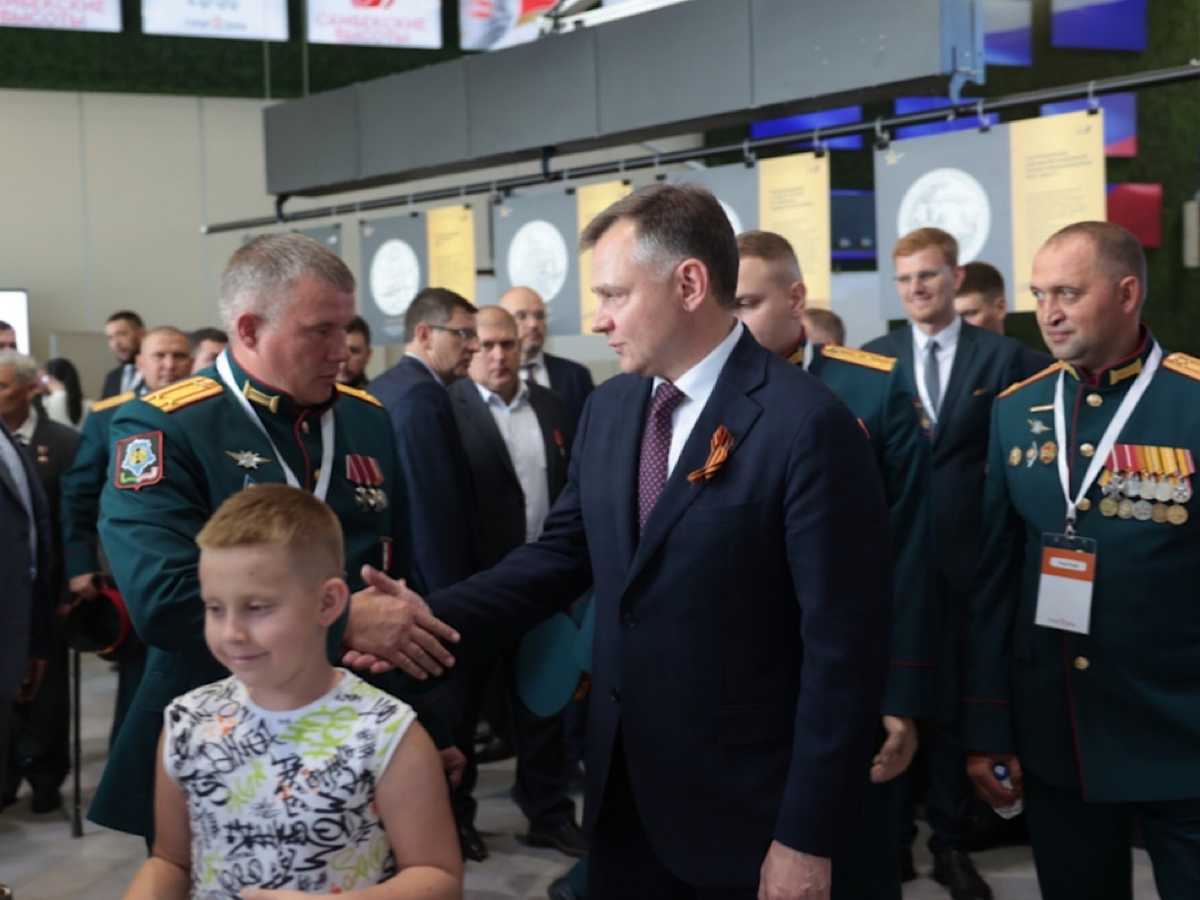 Юрий Слюсарь дал старт региональной кадровой программе «Герои Дона»