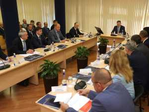 Юрий Слюсарь заявил, что необходимо увеличивать затраты на энергетику