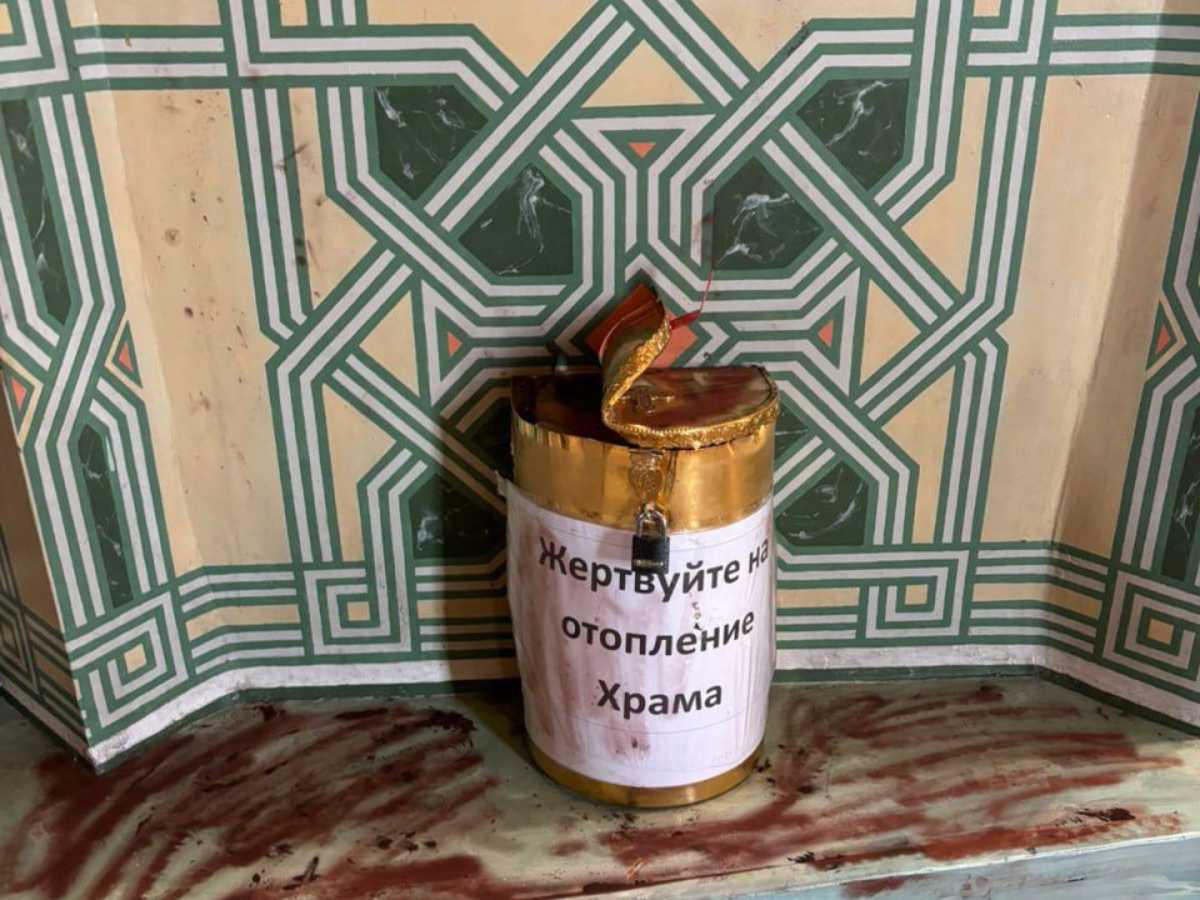 В Новочеркасске мужчина похитил из храма 200 тысяч рублей пожертвований
