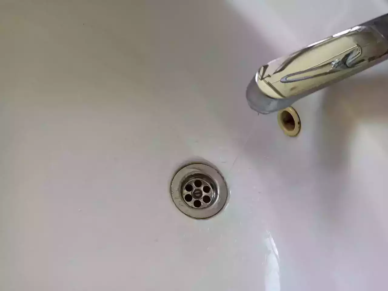 В части Новочеркасска и нескольких поселках больше суток не будет воды