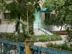 Из-за прорыва трубы в Новочеркасске временно закрыли детский сад «Лазорик»