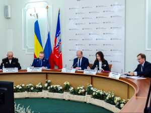 В Ростове для уборки улиц в зимнее время подготовят 280 единиц спецтехники