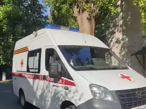 В Новочеркасске 17‑летний подросток попал в ДТП, когда переходил дорогу на красный свет