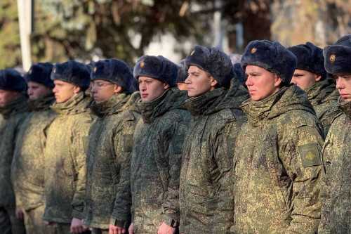 Шесть лет «строгача» дали срочнику из Новочеркасска за нападение на начальника