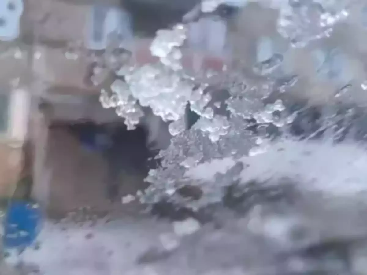 Желтый уровень погодной опасности объявлен в Новочеркасске из-за гололеда