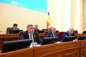 Донские депутаты приняли областной бюджет на 2026 год и на плановый период 2027 и 2028 годов