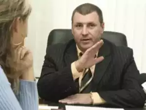 Начальник ОБЭП Новочеркасска пытался «купить» права своей дочке