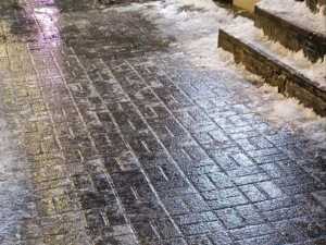 Жителей Новочеркасска. предупредили о гололеде 18 и 19 февраля